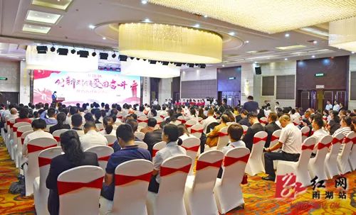 湖南麥克斯攪拌捏合設備有限公司,湘潭攪拌混合設備生產(chǎn)銷(xiāo)售,湘潭立式捏合機生產(chǎn)銷(xiāo)售